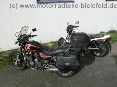 Honda_CBX_650_E_RC13_weiss_orig__Auspuff_HM_ME5_E_-_wie_CBX_550_750_F_F2_PC04_RC17_77.jpg