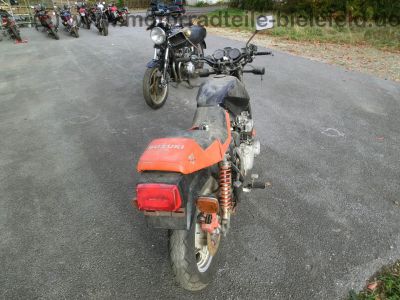 Suzuki_GS_650_G_KATANA_teilzerlegt_orig__Auspuff_-_wie_GS_500_550_750_1100_D_E_G_ES_EF_Katana_45.jpg