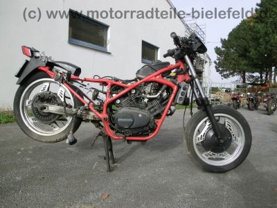Honda_VF_400_F_NC13_nackt_-_wie_VT_500_E_PC11_VF_500_F_F2_PC12_VF_750_F_RC15_35.jpg