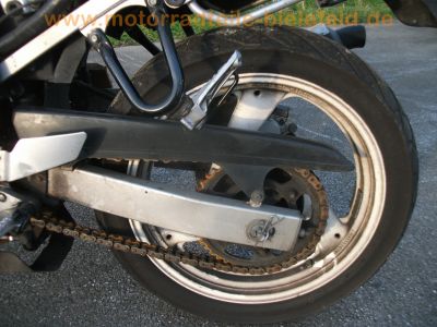 Yamaha_FZR_600_3HE_schwarz-grau_Doppel-Scheinwerfer_crash_Motor_OK_10.jpg