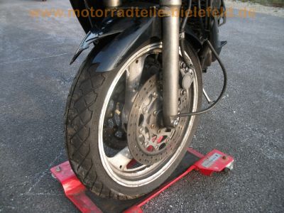 Yamaha_FZR_600_3HE_schwarz-grau_Doppel-Scheinwerfer_crash_Motor_OK_16.jpg