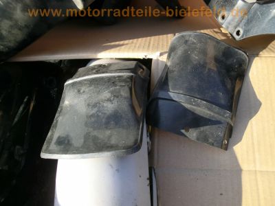 Honda_CB_250_RS_MC02_DELUXE_Ersatzteile_spares_spare_parts_Neuteile_Tank_Motor_Auspuff_Sitz_etc__102.jpg