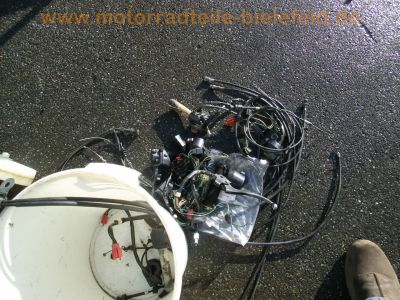 Honda_CB_250_RS_MC02_DELUXE_Ersatzteile_spares_spare_parts_Neuteile_Tank_Motor_Auspuff_Sitz_etc__62.jpg