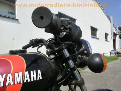 Yamaha_RD_250_LC_4L1_schwarz_-_wie_RD_RZ_TZ_125_250_350_LC_4L0_4L2_4L3_31L_31K_95.jpg