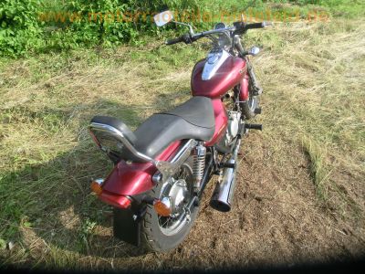 Kawasaki_BN_125_A_Eliminator_rot_-_Chopper_wie_EL_125_250_252_ZL_600_A_B_17.jpg