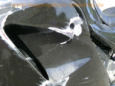 Kawasaki_GPZ_1000_RX_grau_Seitenschaden_ZXT00A_Extras_-_wie_ZX-10_ZXT00B_GPZ_900_750_R_ZX_900_A_132.jpg