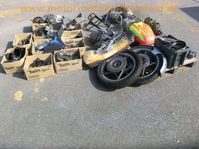 Suzuki_GS_550_E_neon-gelb_Ersatz-Teile_spares_spare_parts_-_wie_GS_400_500_750_850_1000_E_1.jpg