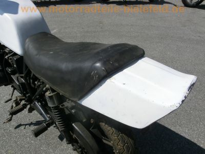 Kawasaki_KZ_750_R_weiss_ES-Verkleidung_GP_750_Z_mit_Z1-R_Z_1000_R_Maske_-_wie_Z_KZ_500_550_650_750_900_1000_70.jpg