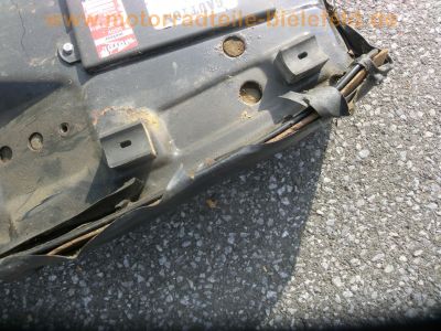 Kawasaki_KZ_650_B_Ersatz-Teile_spares_spare_parts_-_Sitzbank_Zylinder-Kopf_Vergaser_46.jpg
