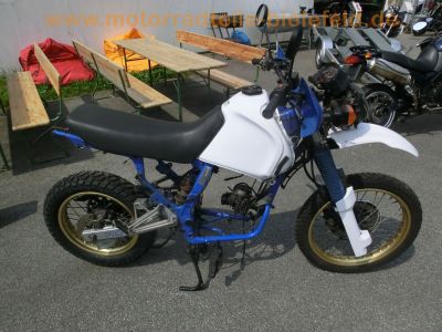 Honda_NX_650_Dominator_RD02_weiss_Hauptstaender_GIVI_Koffer-Traeger_-_wie_XR_SLR_FMX_650_RD06_RD08_RD09_Vigor_100.jpg