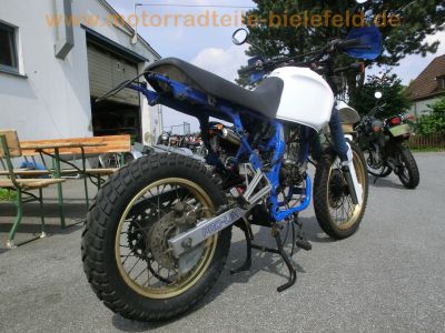 Honda_NX_650_Dominator_RD02_weiss_Hauptstaender_GIVI_Koffer-Traeger_-_wie_XR_SLR_FMX_650_RD06_RD08_RD09_Vigor_98.jpg