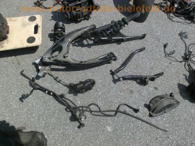 BMW_R_1200_RT_2008_Ersatz-Teile_spares_spare_parts_-_Motor_Auspuff_Fahrwerk_90.jpg