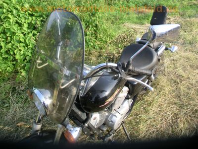 Honda_VT_125_C_SHADOW_JC29_schwarz_Chopper-Scheibe_Sissy-Bar_-_wie_XL_125_V_JC32_Varadero_CA_125_Rebel_JC26_JC24_57.jpg