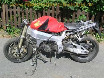 Honda_VTR_1000_SP-1_SC45_Sturz_-_wie_SP-2_RVT_1000_R_SC51_VTR_1000_Fireblade_SC36__34.jpg