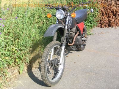 Kawasaki_KL_250_A_Klassik-Enduro_schwarz_-_wie_Z_KZ_200_A_250_LTD_11.jpg