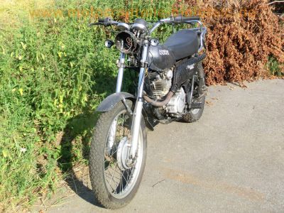 Honda_SL_250_1975_Enduro_Scrambler__-_wie_CL_TL__XL_CB_70_90_100_125_175_185_200_250_350_K_7_b_.jpg