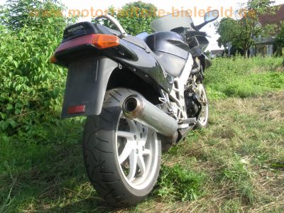 Honda_VFR_750_F_RC36_grau_-_Motor_wie_VF_750_C_RC43_vgl__RC24_VFR_800_RC46_13.jpg