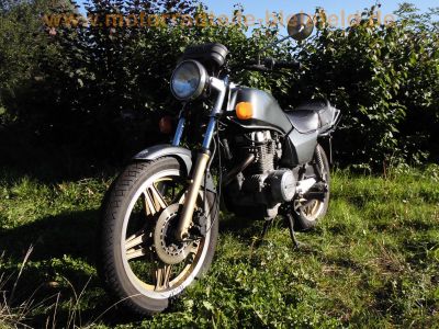 Honda_CB_400_N_grau_Sturz_MOTAD_2-1_Auspuff_-_wie_CM_CB_250_400_450_C_T_N_25.jpg
