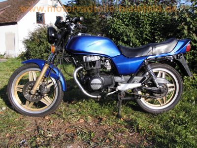 Honda_CB_400_N_blau_Cockpit_schwarz_-_wie_CM_CB_250_400_450_C_T_N_28.jpg