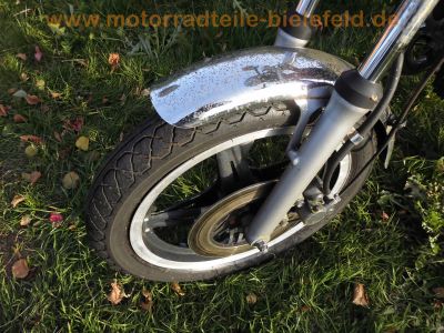 Honda_CM_400_T_NC01_schwarz_Chopper_orig__Auspuff_HM_447_448_Heck-Buegel_Chrom-Fender_39.jpg