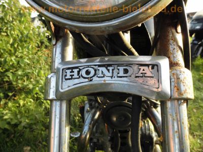 Honda_CM_400_T_NC01_schwarz_Chopper_orig__Auspuff_HM_447_448_Heck-Buegel_Chrom-Fender_54.jpg