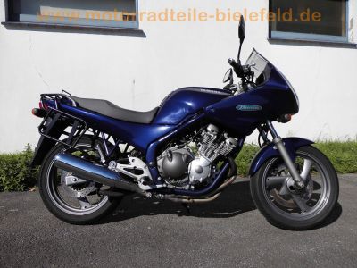 Yamaha_XJ_600_S_4BR_Diversion_blau_Hepco-Becker_Koffer-System_-_wie_XJ_600_N_4LX_RJ01_41.jpg
