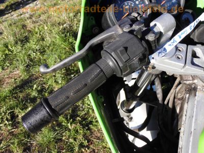 Kawasaki_GPZ_600_R_ZX600A_orig__weiss-gruen-blau_MRA_-_wie_ZX_GPX_600_750_R_B_C_37.jpg