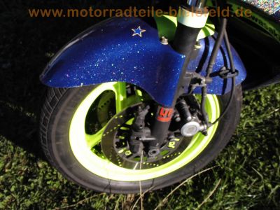 Kawasaki_GPZ_600_R_Effect-Lack_ZX600A_orig__Auspuff_KHI_K_110_MRA_-_wie_ZX_GPX_600_750_R_B_C_52.jpg