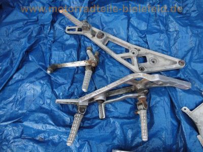 Yamaha_RD_500_LC_YPVS_1GE_Ersatz-Teile_spare-parts_-_wie_47X_RD_350_YPVS_1WW_31K_TDR_250_150.jpg