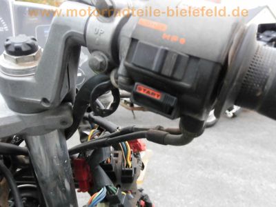 Honda_VFR_750_F_RC24_nackt_Ersatz-Teile_spare-parts_-_wie_RC36_CBR_600_1000_F_21.jpg