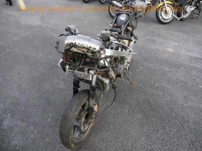 Honda_VFR_750_F_RC24_nackt_Ersatz-Teile_spare-parts_-_wie_RC36_CBR_600_1000_F_38.jpg