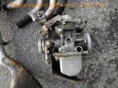 Yamaha_XJ_550_4V8_Ersatz-Teile_spare-parts_SEBRING_Auspuff_MU_150_D_4in1_-_wie_XJ_400_600_51J_27A_26A_4U8_20.jpg