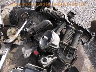 Yamaha_XJ_550_4V8_Ersatz-Teile_spare-parts_SEBRING_Auspuff_MU_150_D_4in1_-_wie_XJ_400_600_51J_27A_26A_4U8_58.jpg