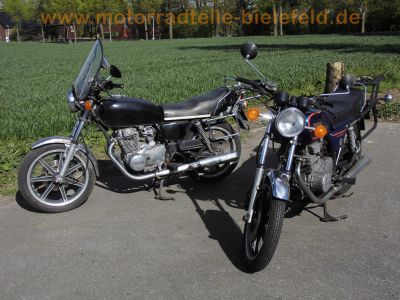 Yamaha_XS_400_2A2_OHC_Twin_schwarz_Chrom-Gepaecktraeger_-_wie_XS250_1U5_XS360_1U4_SE_4G5_3.jpg