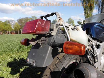 Yamaha_FZR_600_3RG_lila_Felgen_CRASH_-_wie_FZR_FZ_400_3HE_50.jpg