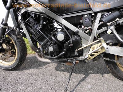Yamaha_FZ_750_2KK_Streetfighter_schwarz_Extras_Campagnolo-Raeder_AMC_Rasten-Anlage_4-1_Auspuff_etc__10.jpg