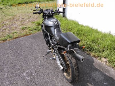 Yamaha_FZ_750_2KK_Streetfighter_schwarz_Extras_Campagnolo-Raeder_AMC_Rasten-Anlage_4-1_Auspuff_etc__6.jpg