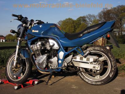 Suzuki_GSF_600_N_Bandit_blau_crash_-_wie_GSX_GSF_400_600_650_750_F_1.jpg