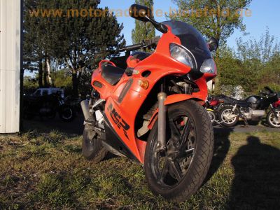 Honda_NSR_125_R_JC22_rot_2-Takter_-_wie_JC20_CBR_125_R_JC34_JC39__3.jpg