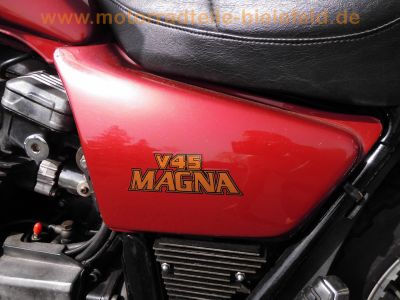 Honda_V45_Magna_750_C_RC07_rot_hohe_Sissy-Bar_Chopper_Cruiser_-_wie_Honda_VF_700_750_C_RC09_RC21_RC28_Super_Magna_19.jpg