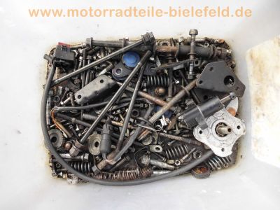 Suzuki_DR_600_DAKAR_SN41A_Enduro_Ersatz-Teile_spare-parts_-_wie_DR_250_500_650_750_S_RSE_147.jpg