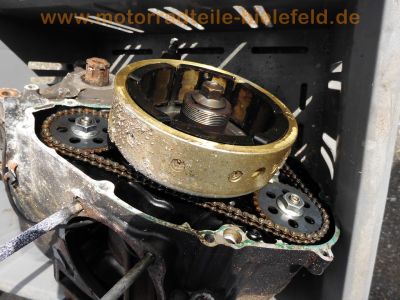Suzuki_DR_600_DAKAR_SN41A_Enduro_Ersatz-Teile_spare-parts_-_wie_DR_250_500_650_750_S_RSE_67.jpg