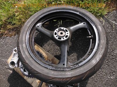 Suzuki_GSX-R_750_1100_GSX_750_1100_R_GU74C_GR75A_Ersatz-Teile_spare-parts_Gabel_Rader_fork_wheels_9.jpg