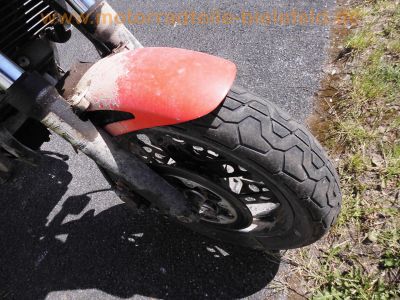 Honda_VF_1000_F_SC15_rot_V4-Tourer_-_wie_SC16_VF_500_700_750_1100_F_S_C_Sabre_Magna_40.jpg