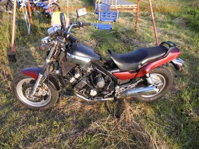 Yamaha_FZX_700_FAZER_1UG_Canada-Modell_Dragster_Muscle-Bike_-_wie_FZ_FZX_750_-_kleine_V-Max_1200_32.jpg