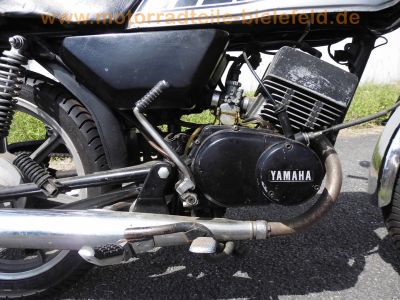 Yamaha_RD_200_DX_1E8_silber-grau_+_Ersatz-Teile_-_wie_DT_RD_RS_50_80_100_125_175_200_250_M_MX_MX-S_104.jpg