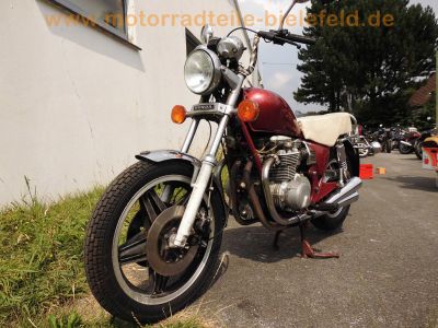 Honda_CB_650_C_Custom_Chopper_RC05_rot-weiss_4-4_Auspuff_Gepaecktraeger_-_wie_CB_750_900_C_RC03_RC06_RC08_SC04_SC10_10.jpg