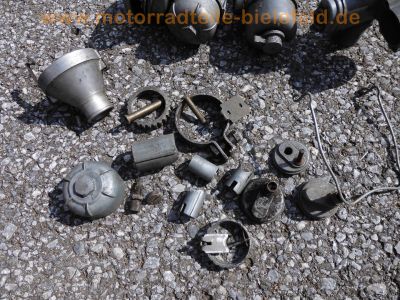 Oldtimmer_Vergaser_und_Ersatzteile_carbs_and_spare-parts_von_BING_PALLAS_Gurtner_F_S_Fichtel_und_Sachs-Motor_46.jpg