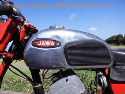 JAWA_350_Californian_Typ_362_Zweizylinder_-_wie_Typ_14_354_UR_633_Bison_634_61.jpg
