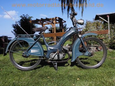 Victoria_Vicky_Moped_MS50_original_hellblau_1.jpg
